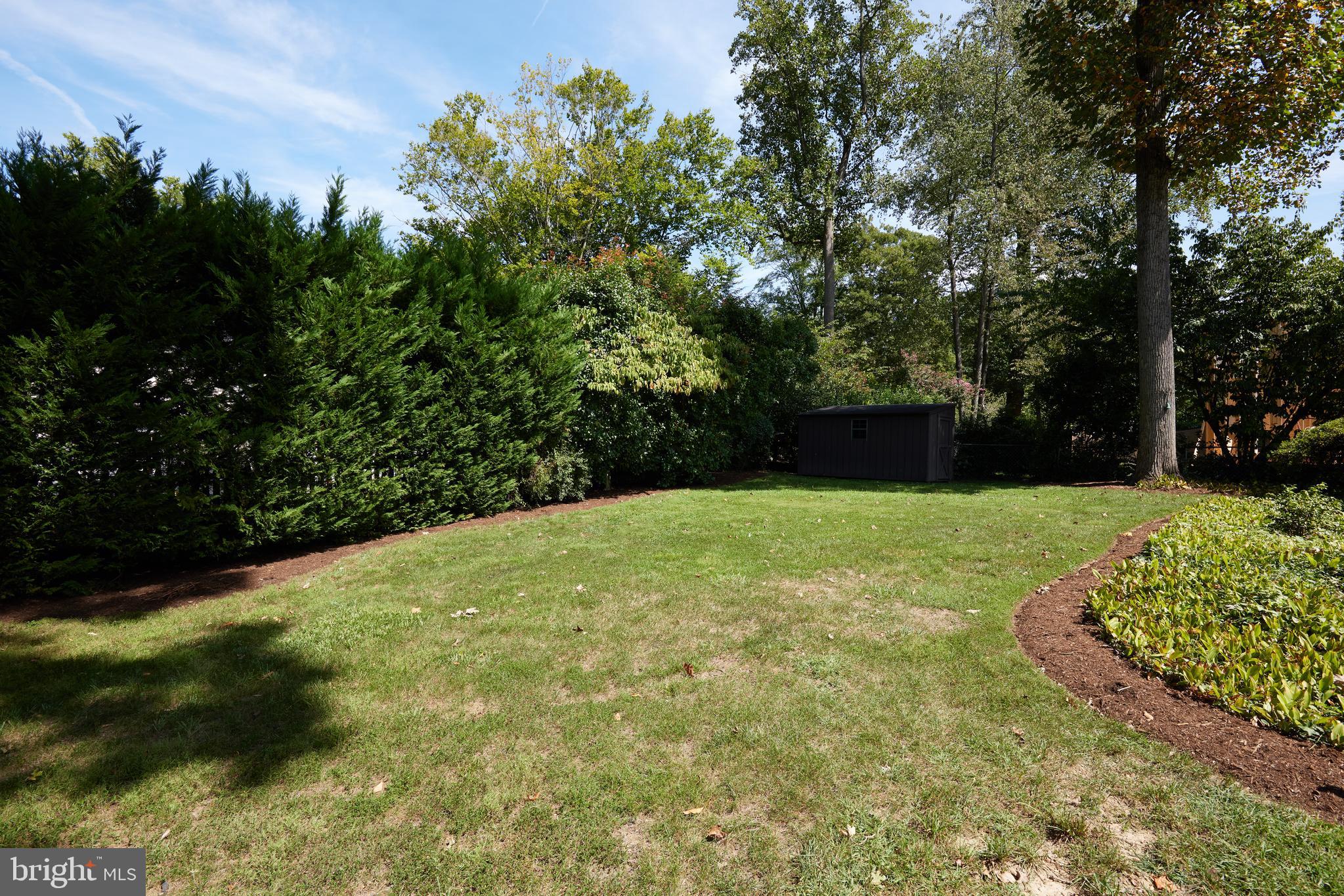 6615 Rannoch Road Bethesda, MD 20817 - Photo 46 of 52