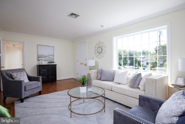 $1,213,000 | 6615 Rannoch Road, Bethesda, MD 20817