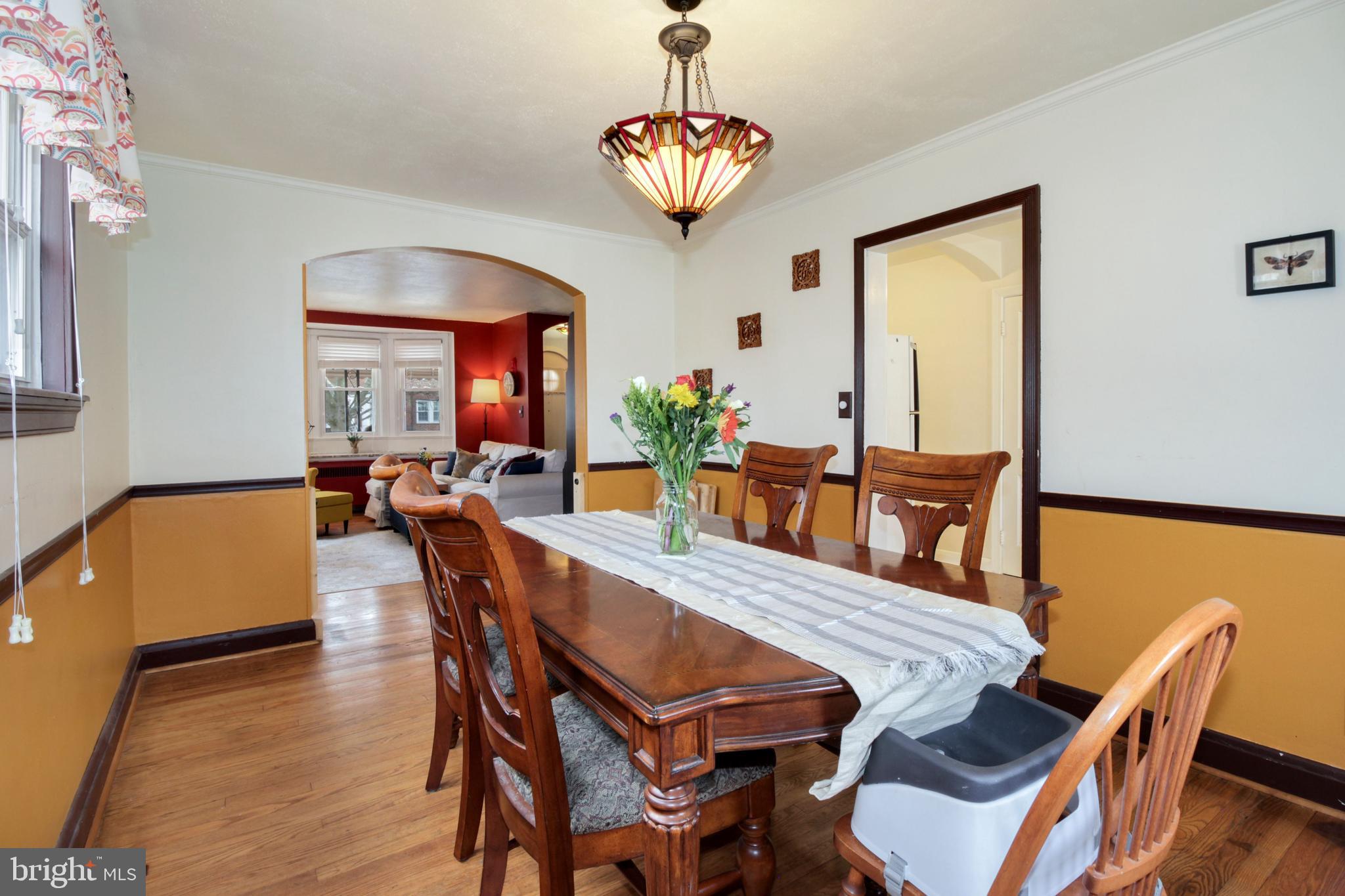425 Academy Road Baltimore, MD 21228 - Photo 10 of 31 Dining Room