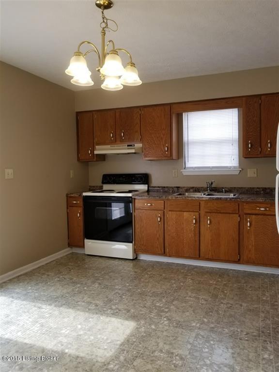 2507 Lake Road Radcliff, KY 40160 - Photo 4 of 17 4