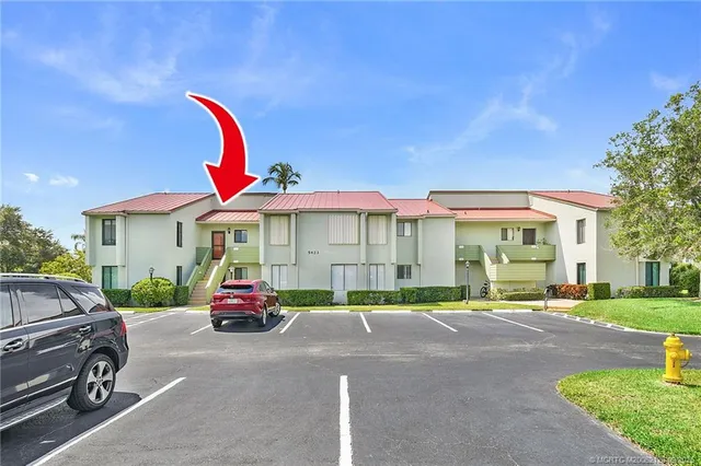 $254,000 | 5423 Southeast Miles Grant Road, Unit 201, Stuart, FL 34997