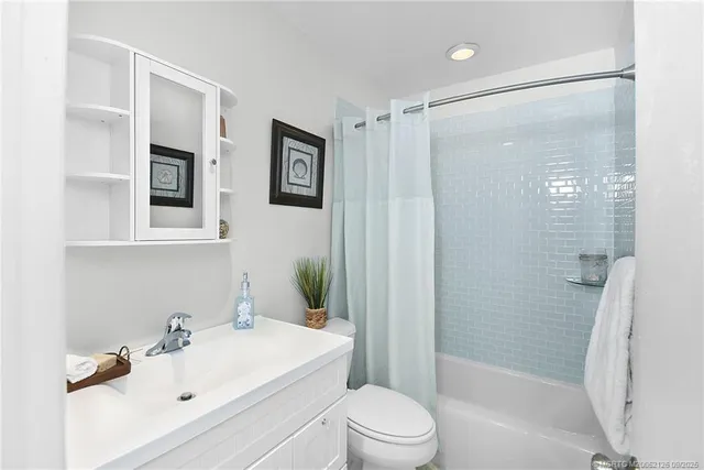 $254,000 | 5423 Southeast Miles Grant Road, Unit 201, Stuart, FL 34997