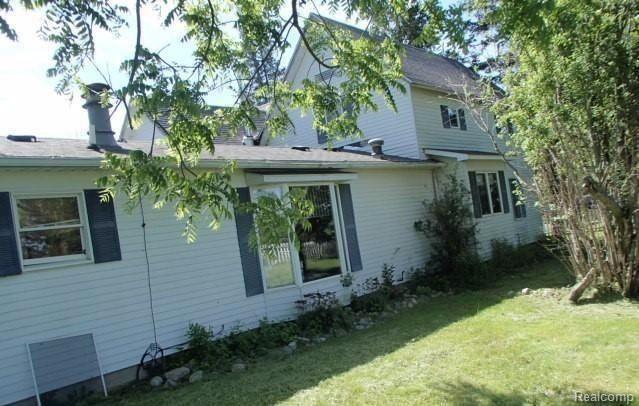 12070 Carpenter Road Flushing, MI 48433 - Photo 5 of 21