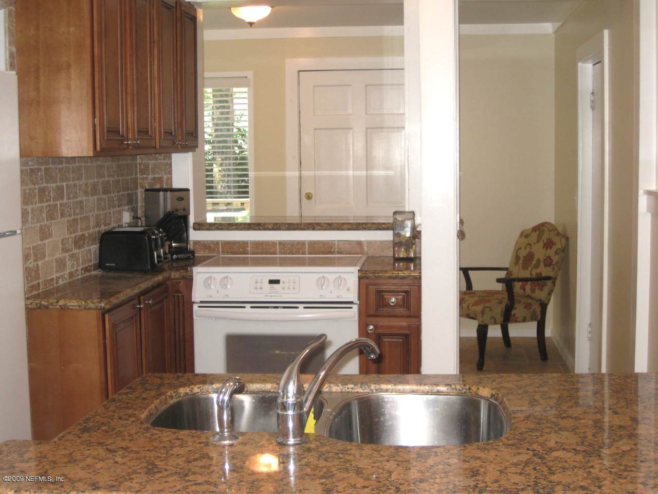 1552 Charon Road Jacksonville, FL 32205 - Photo 5 of 17 Kitchen