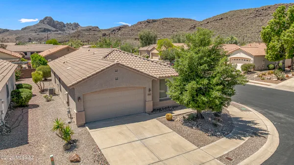 $355,000 | 8149 West Morning Light Way, Tucson, AZ 85743