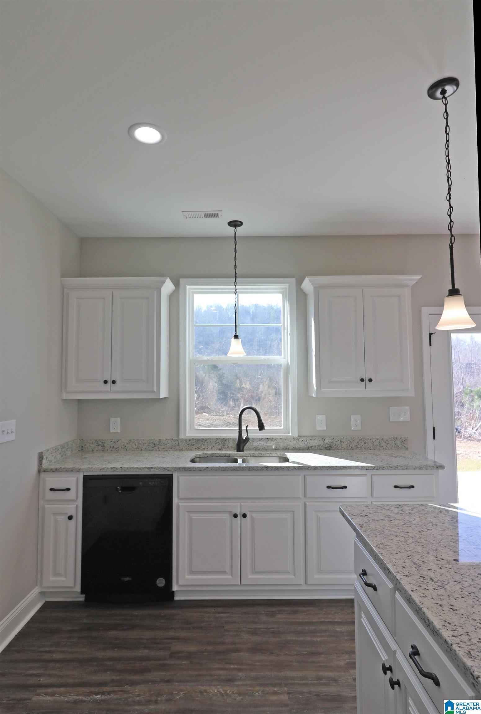 400 3 Cedars Road Ohatchee, AL 36271 - Photo 9 of 44