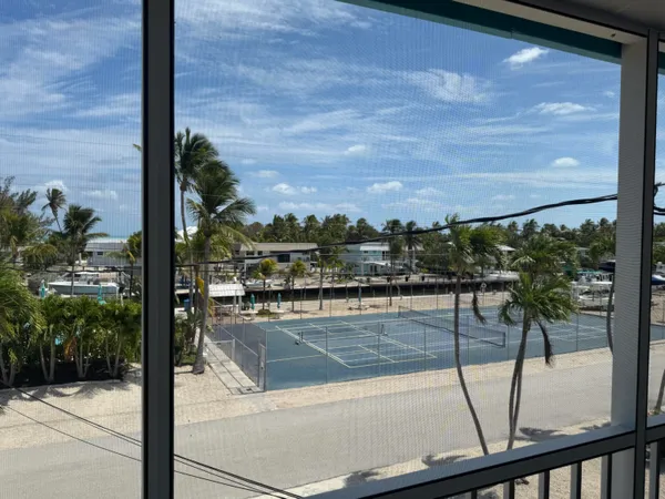 $675,000 | 118 Cortez Drive, Unit B2, Islamorada, FL 33036