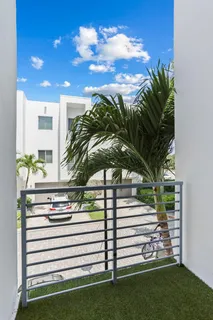 $1,077,000 | 4021 Northwest 18th Way, Boca Raton, FL 33431