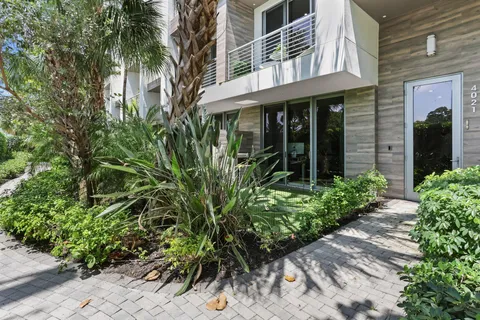 $1,077,000 | 4021 Northwest 18th Way, Boca Raton, FL 33431