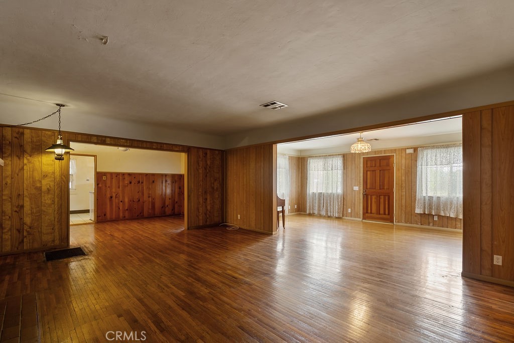 5227 Hammill Road El Monte, CA 91732 - Photo 8 of 51 Living Room