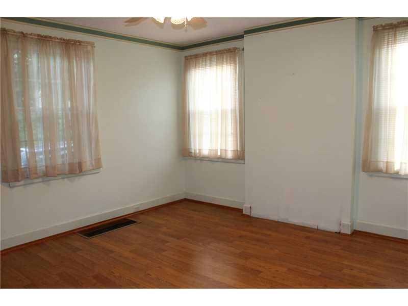 3915 Riddile Street Brighton Heights, PA 15212 - Photo 3 of 8 Dining Room.