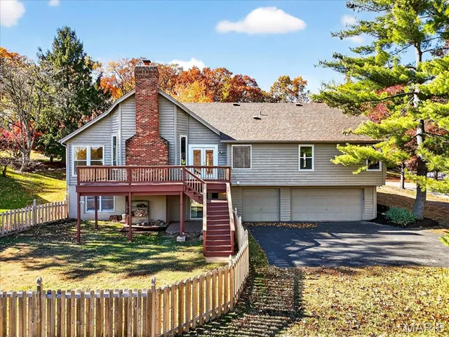 $525,000 | 526 Prospector Ridge Drive, Wildwood, MO 63011