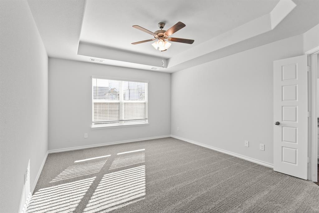 5045 Wellborn Road Crowley, TX 76036 - Photo 10 of 40