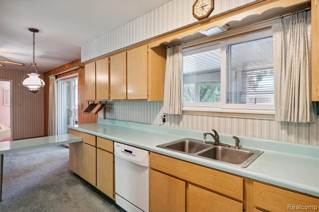 862 Juneau Road Ypsilanti, MI 48198 - Photo 16 of 54