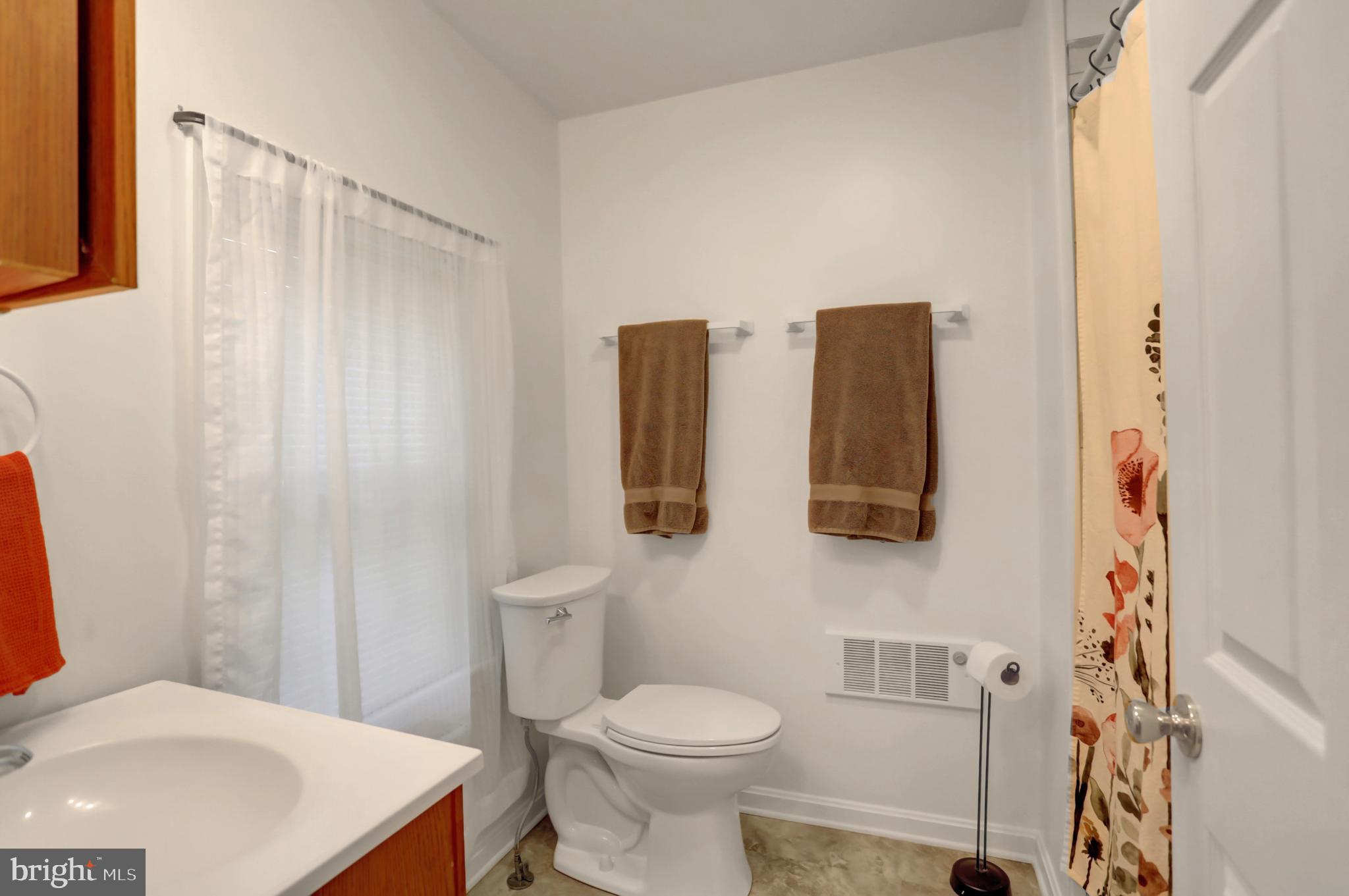 13436 Waterloo Road Waynesboro, PA 17268 - Photo 15 of 31 Gallery Image 15