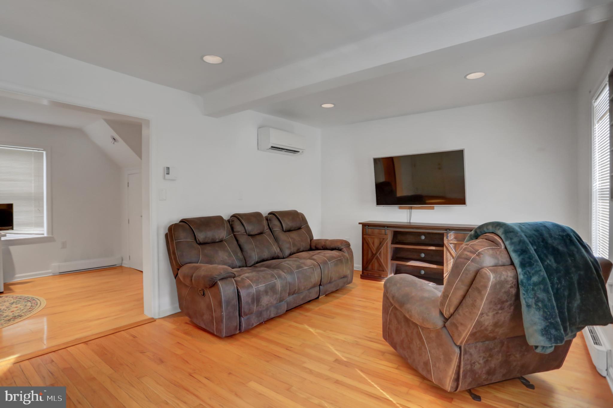 13436 Waterloo Road Waynesboro, PA 17268 - Photo 5 of 31 Gallery Image 5