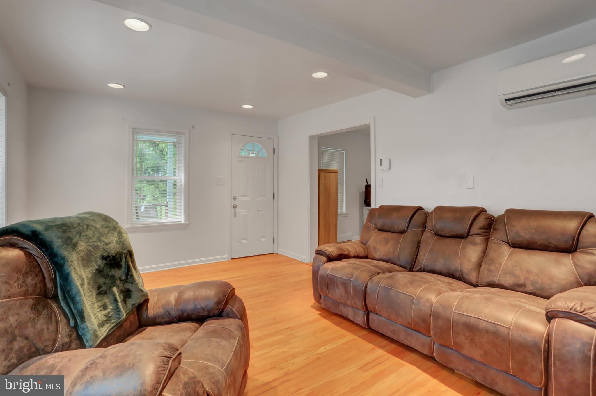 13436 Waterloo Road Waynesboro, PA 17268 - Photo 6 of 31 Gallery Image 6