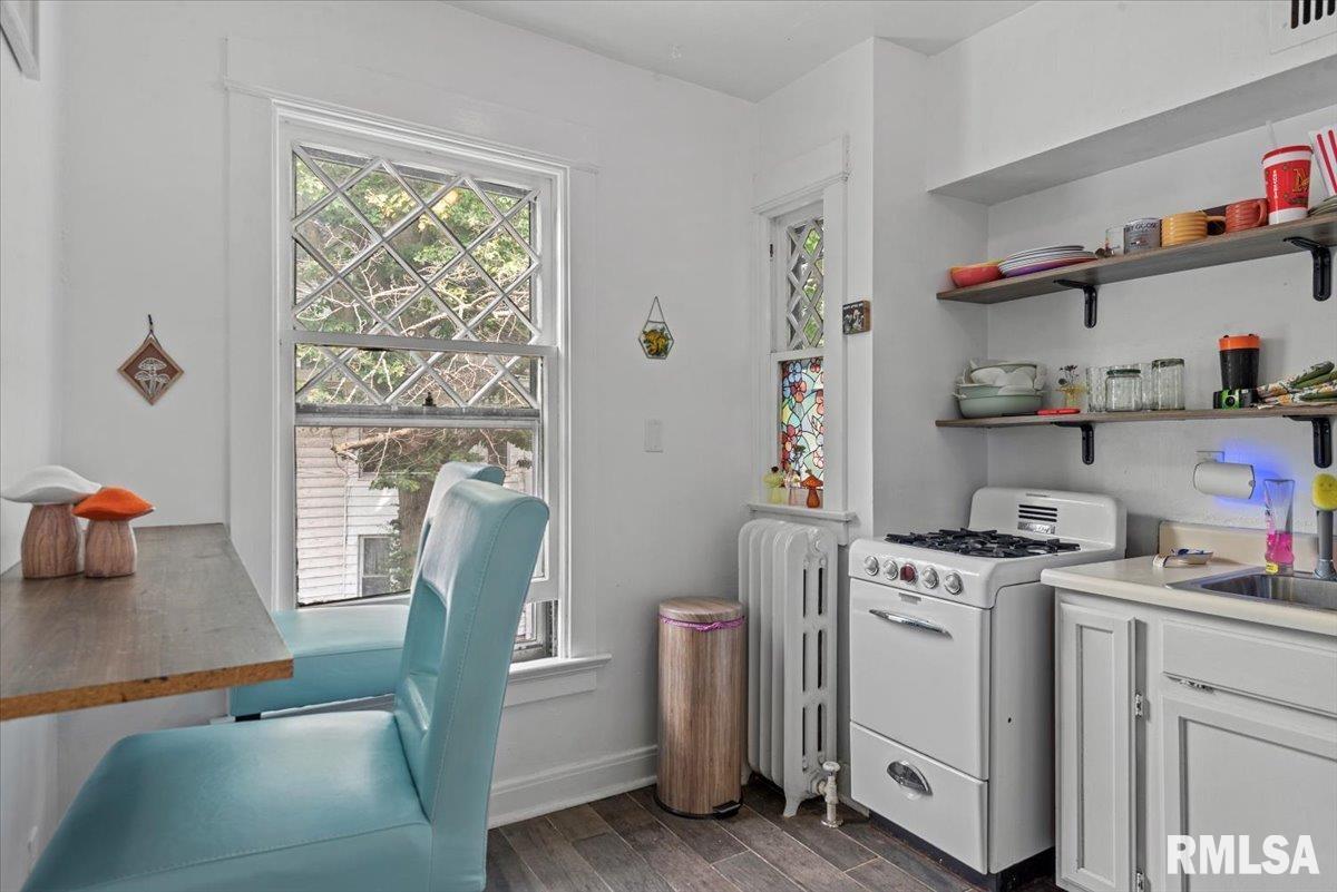 826 South Walnut Street Springfield, IL 62704 - Photo 6 of 18