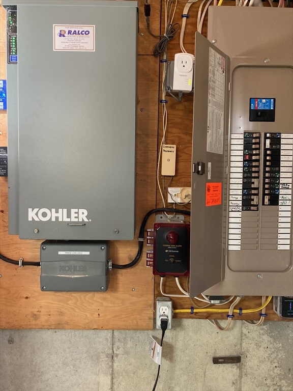 17 Brookside Drive Acushnet, MA 02743 - Photo 31 of 41