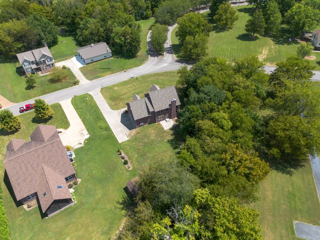 $710,000 | 1513 Oak Branch Drive, Columbia, TN 38401