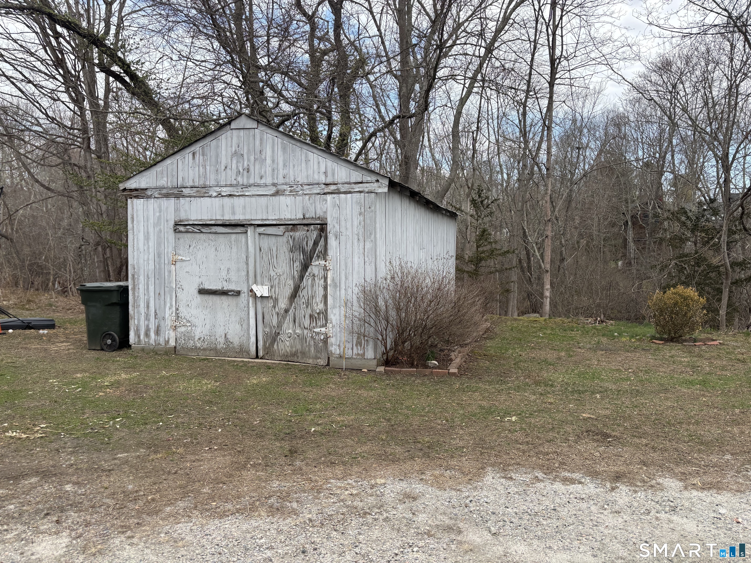 61 Scotland Avenue Madison, CT 06443 - Photo 5 of 5