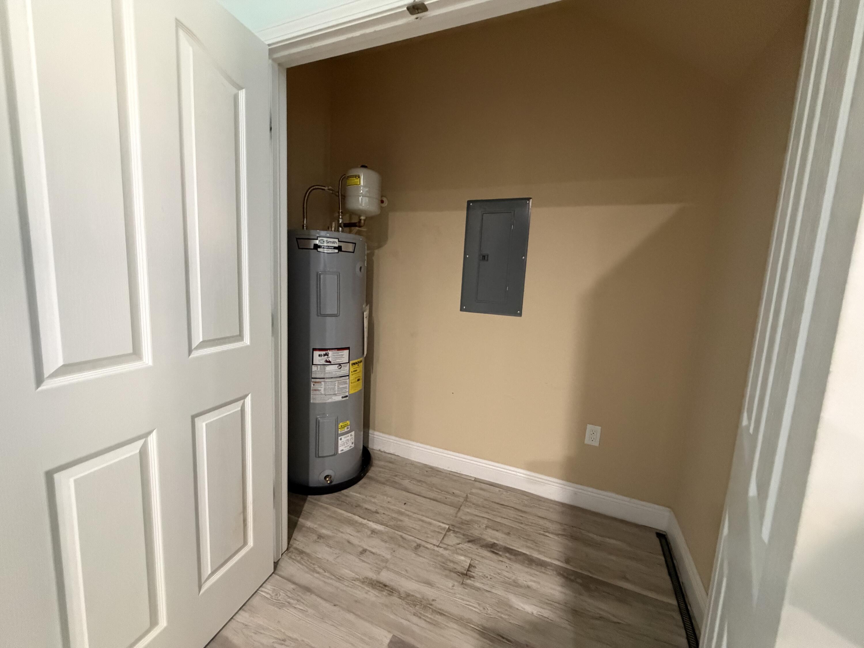 114 Rearden Way Santa Rosa Beach, FL 32459 - Photo 10 of 25 a view of an entryway with wooden floor