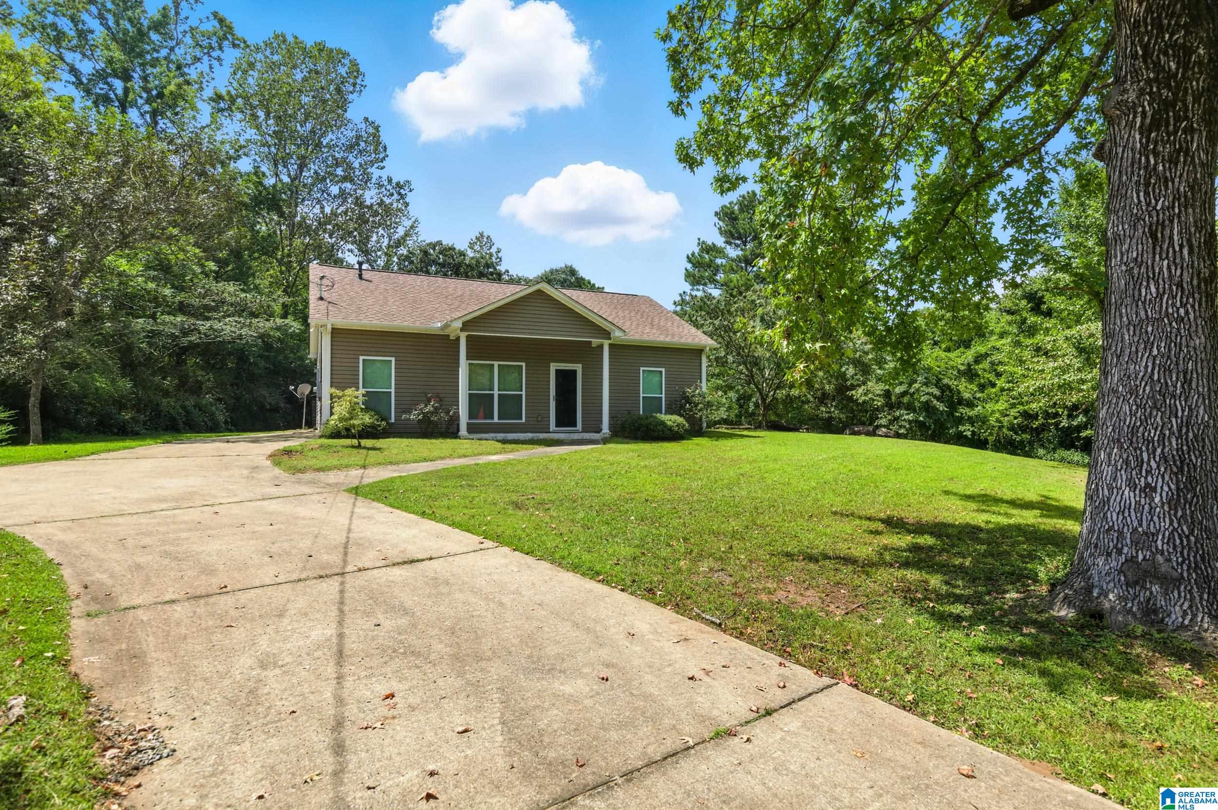 3648 Queenstown Road Trussville, AL 35173 - Photo 2 of 26