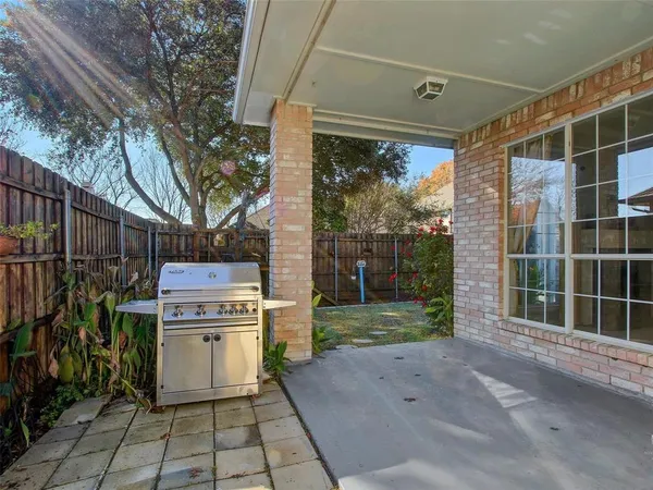 $2,950 | 11117 Knoxville Lane, Frisco, TX 75035