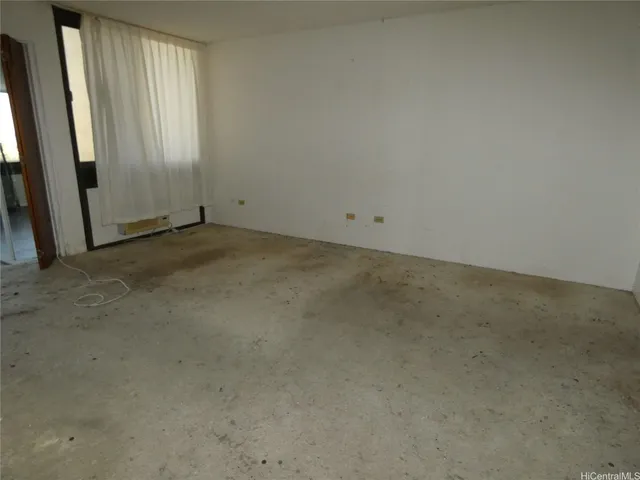 $555,900 | 521 Hahaione Street, Unit 217K, Honolulu, HI 96825