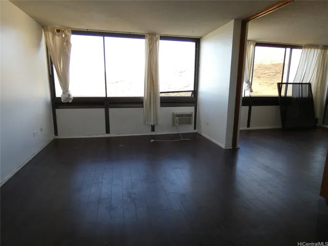 $555,900 | 521 Hahaione Street, Unit 217K, Honolulu, HI 96825