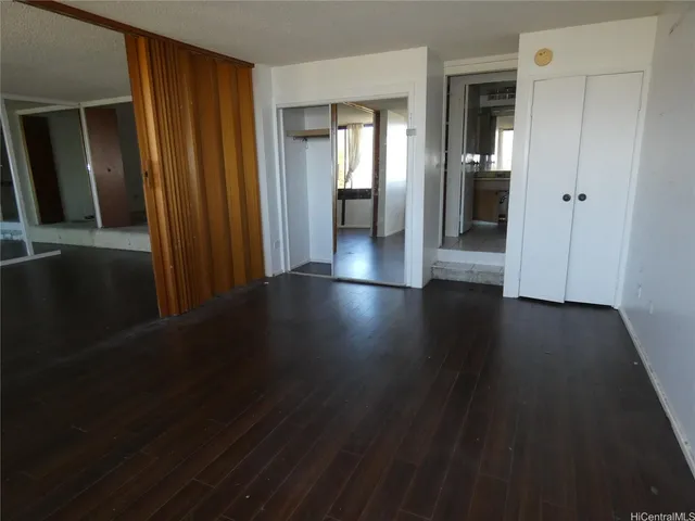 $555,900 | 521 Hahaione Street, Unit 217K, Honolulu, HI 96825