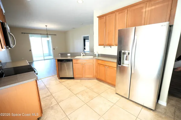 $2,650 | 3882 Manitoba Way, Rockledge, FL 32955