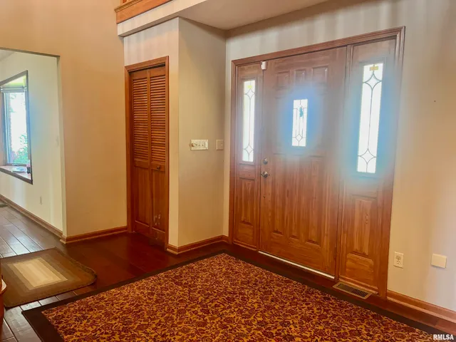 $399,900 | 9 Brian Drive, Metropolis, IL 62960