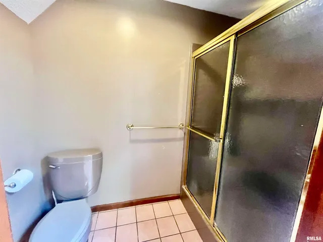 $399,900 | 9 Brian Drive, Metropolis, IL 62960