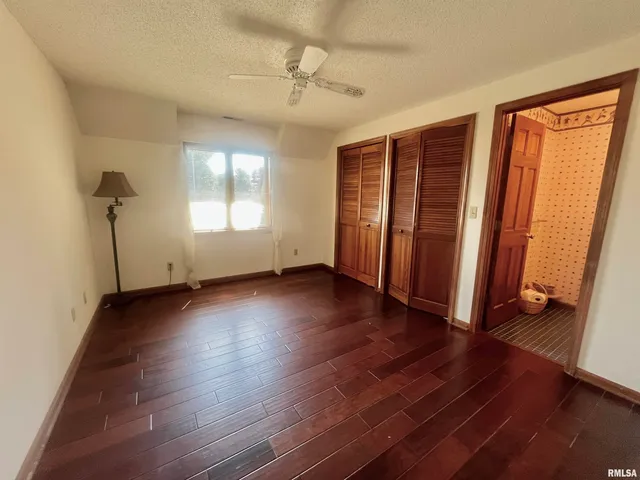 $399,900 | 9 Brian Drive, Metropolis, IL 62960