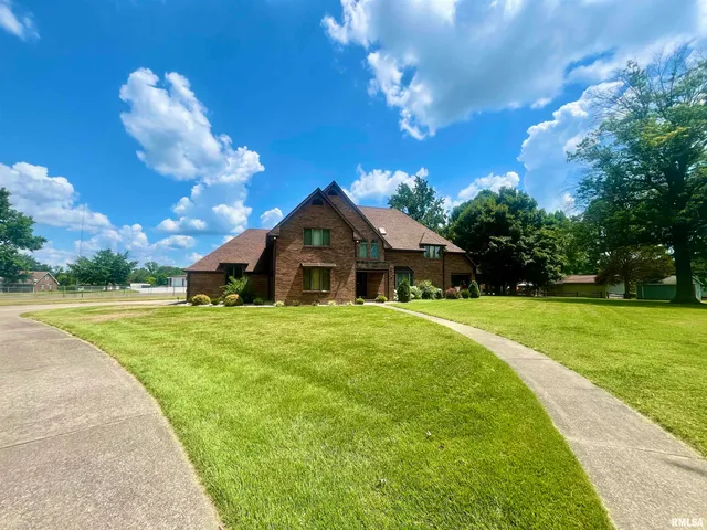$399,900 | 9 Brian Drive, Metropolis, IL 62960