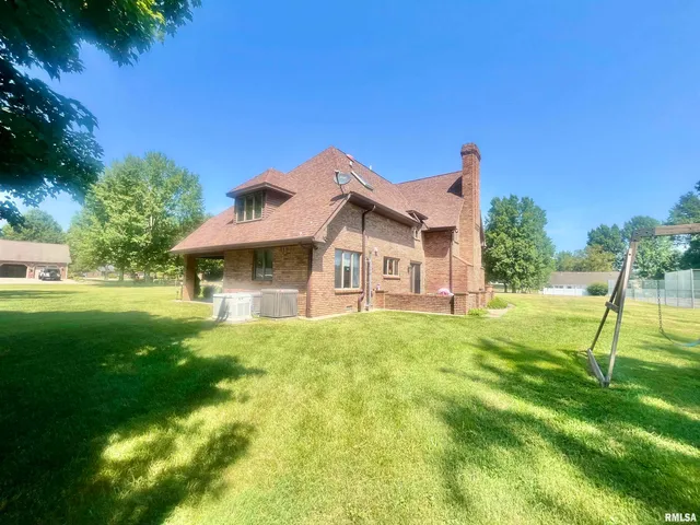 $399,900 | 9 Brian Drive, Metropolis, IL 62960