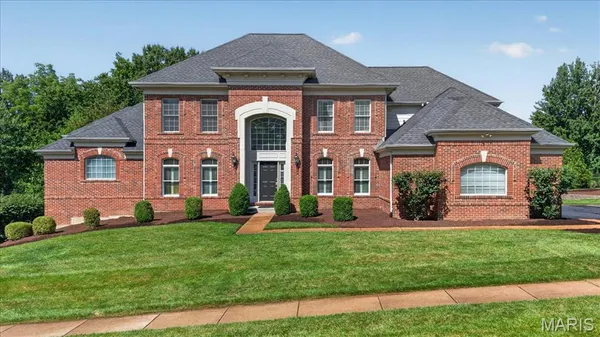 $1,099,000 | 343 Pine Bend Drive, Wildwood, MO 63005