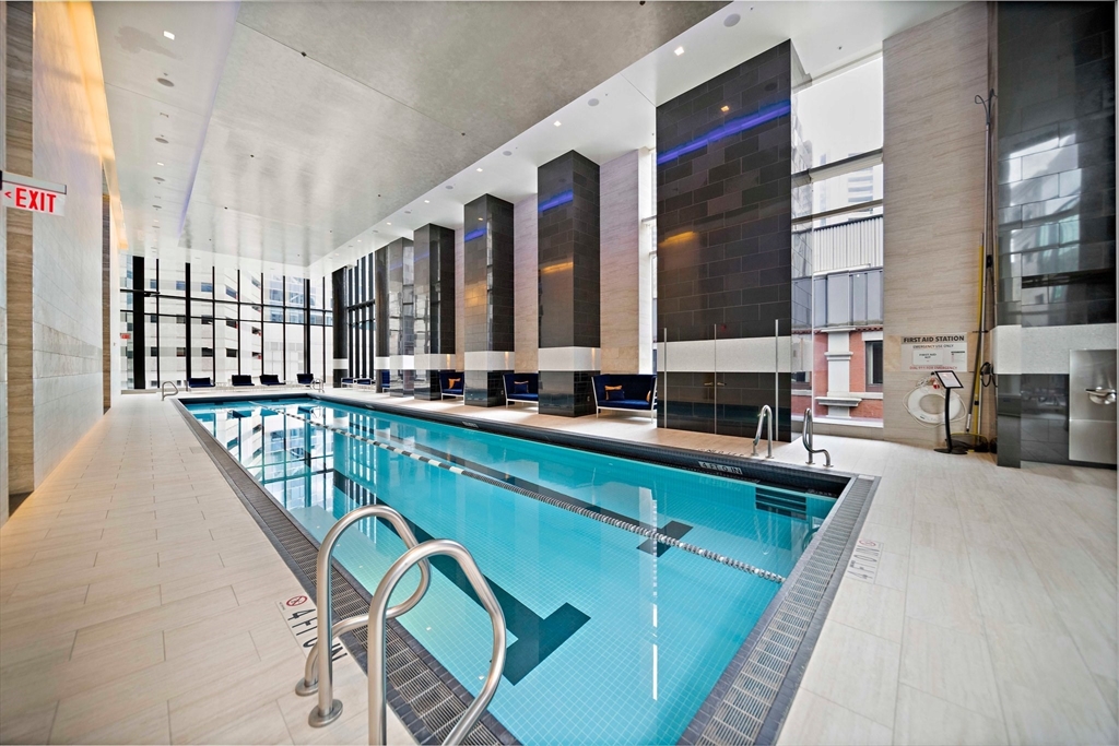 1 Franklin Street, Unit 1004 Boston, MA 02110 - Photo 31 of 40