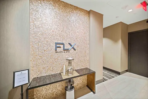 $1,600,000 | 1 Franklin Street, Unit 1004, Boston, MA 02110