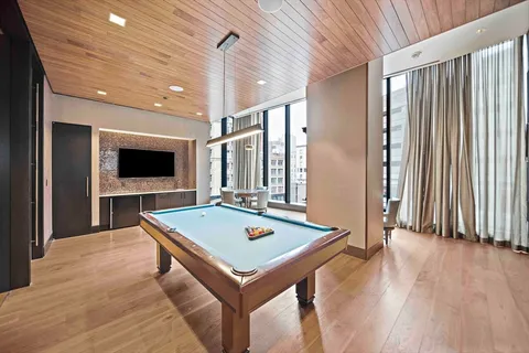 $1,600,000 | 1 Franklin Street, Unit 1004, Boston, MA 02110