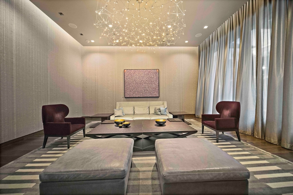 1 Franklin Street, Unit 1004 Boston, MA 02110 - Photo 38 of 40