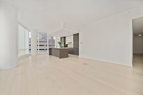 $1,600,000 | 1 Franklin Street, Unit 1004, Boston, MA 02110