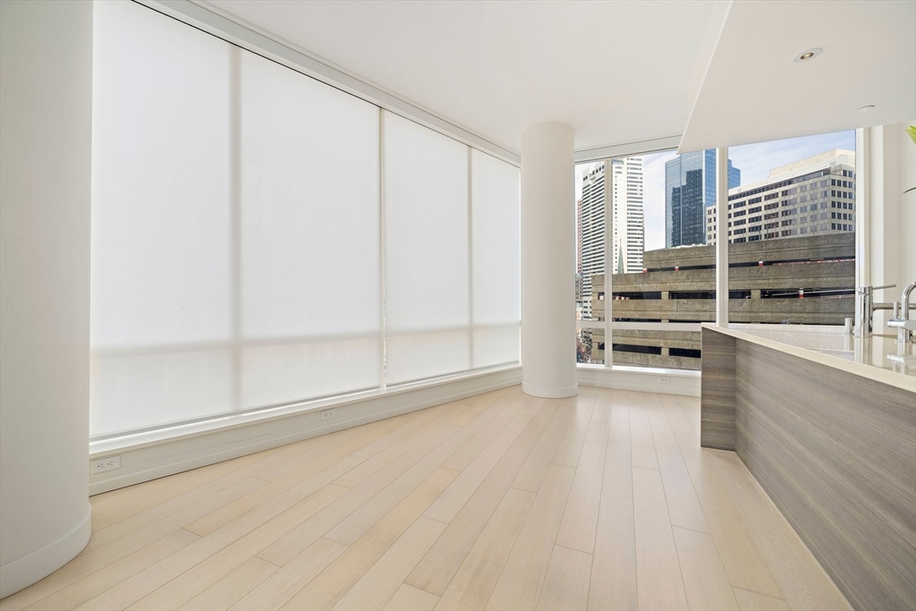 1 Franklin Street, Unit 1004 Boston, MA 02110 - Photo 8 of 40