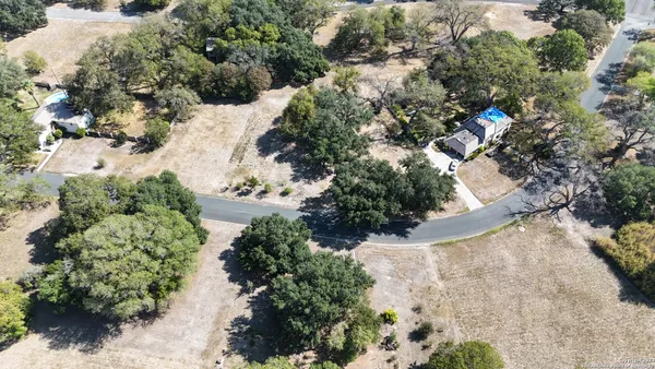 $80,000 | 33 Glen Cove Drive, Seguin, TX 78155