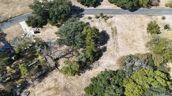 $80,000 | 33 Glen Cove Drive, Seguin, TX 78155