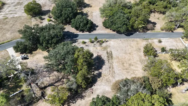 $80,000 | 33 Glen Cove Drive, Seguin, TX 78155