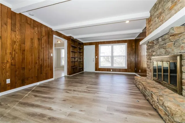 $2,340 | 10940 Reeder Street, Overland Park, KS 66210