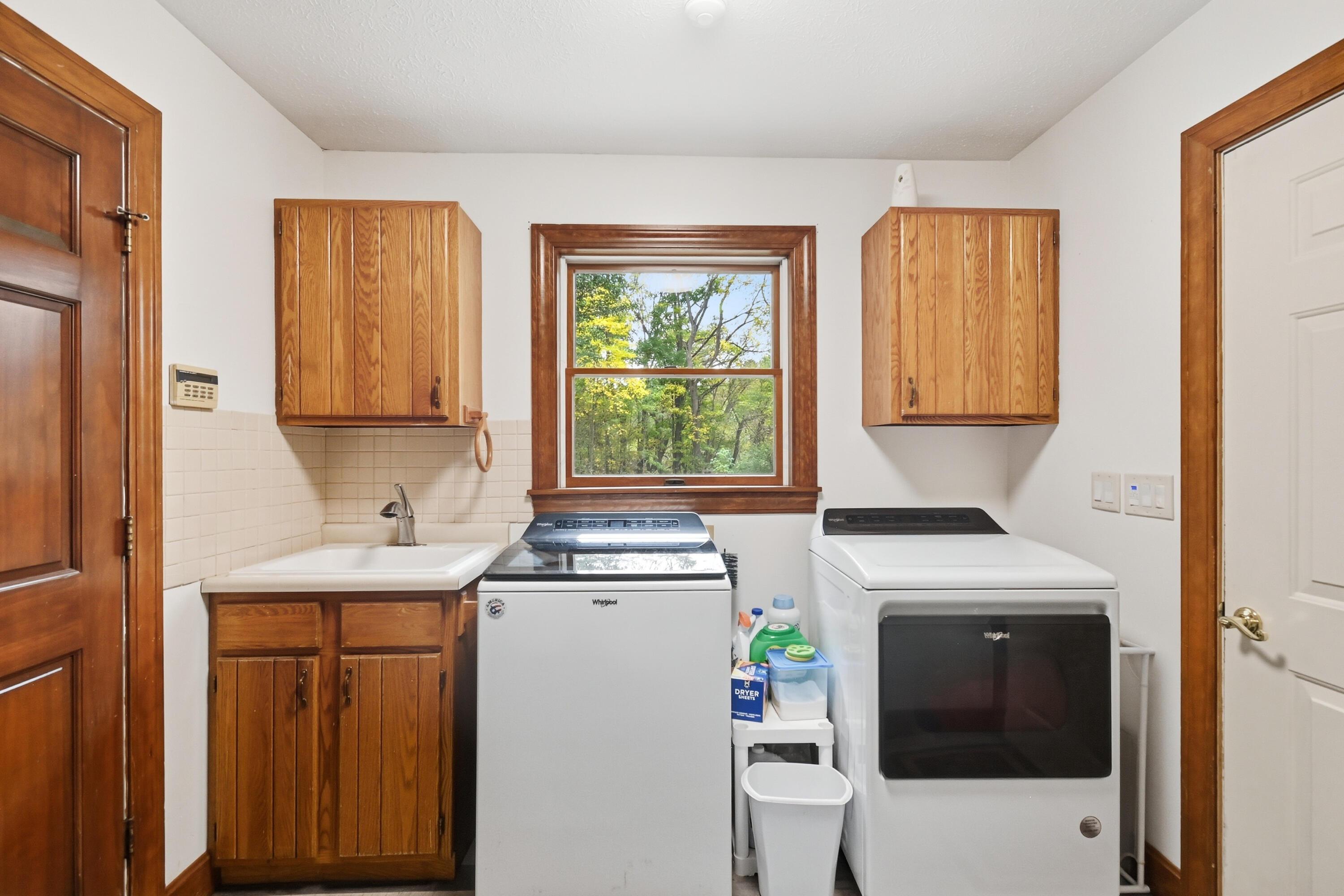 2631 Bell Road Mansfield, OH 44904 - Photo 16 of 61 CAT_7581