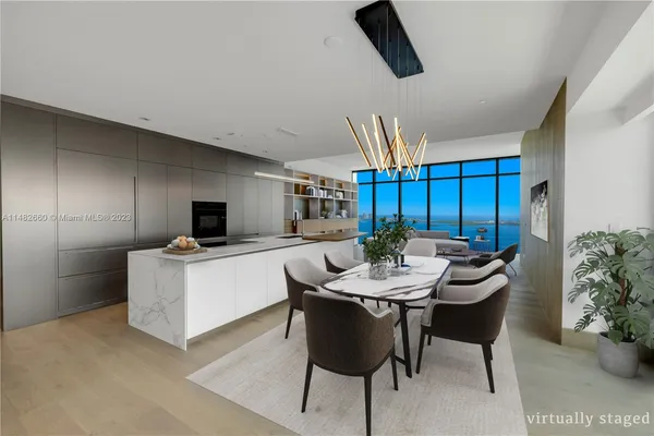 $4,000,000 | 1451 Brickell Avenue, Unit 4403, Miami, FL 33131